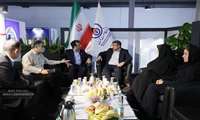 بازدید رئیس پژوهش و توسعه شرکت نفت مناطق مرکزی ایران از غرفه پژوهشگاه صنعت نفت